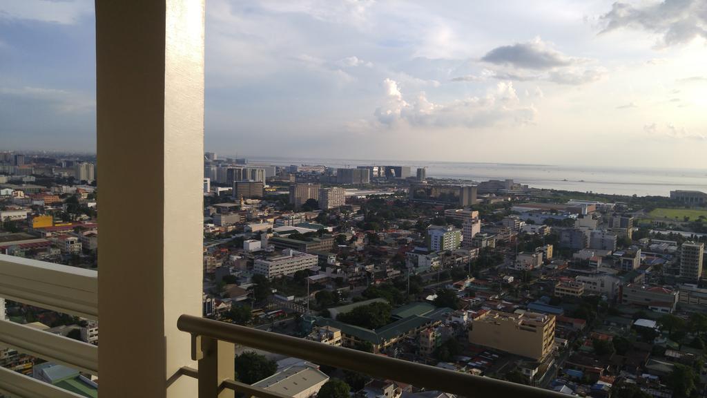 La Verti Residences Sunset View Manila Ngoại thất bức ảnh